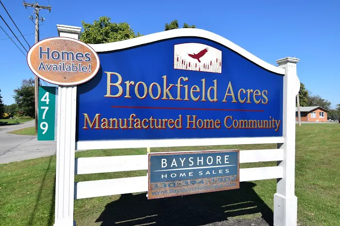 Brookfield Acres Manufactured Home Community Picture 10
