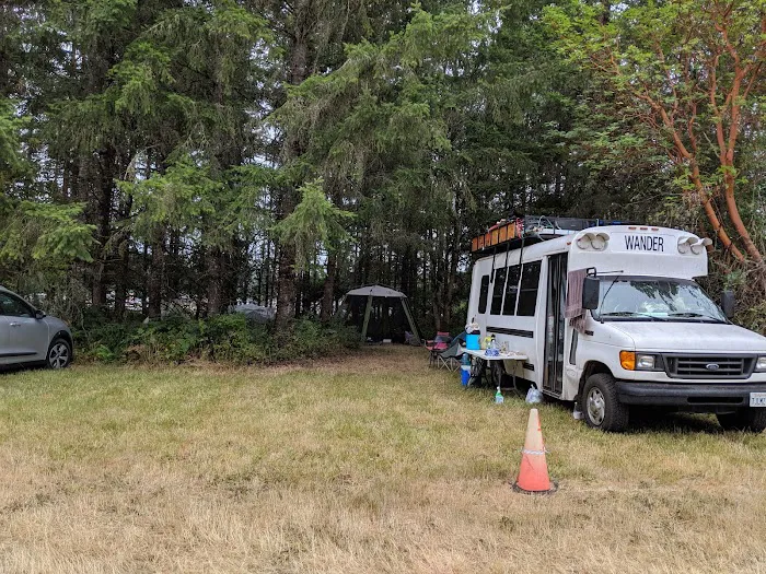 Carefree Farms Campground Picture 9
