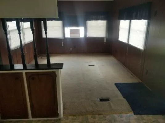 Hemlock Hills Mobile Home Community Picture 2