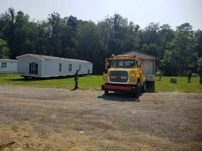 Hemlock Hills Mobile Home Community Picture 7