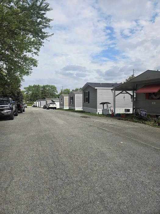 Valley Mobile Home Park Picture 7