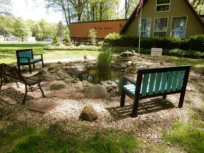 Four Seasons Mobile Home Park Picture 10