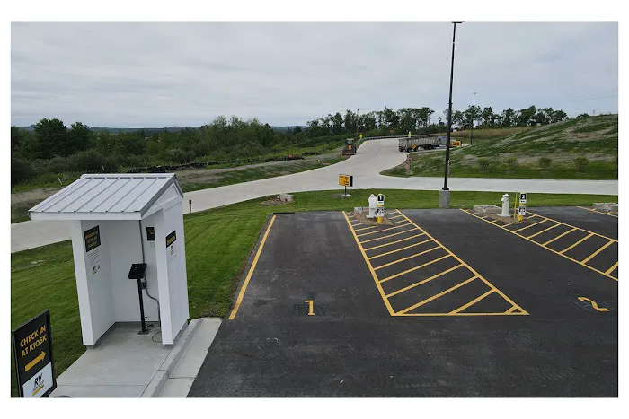 Love's RV Hookup Picture 10