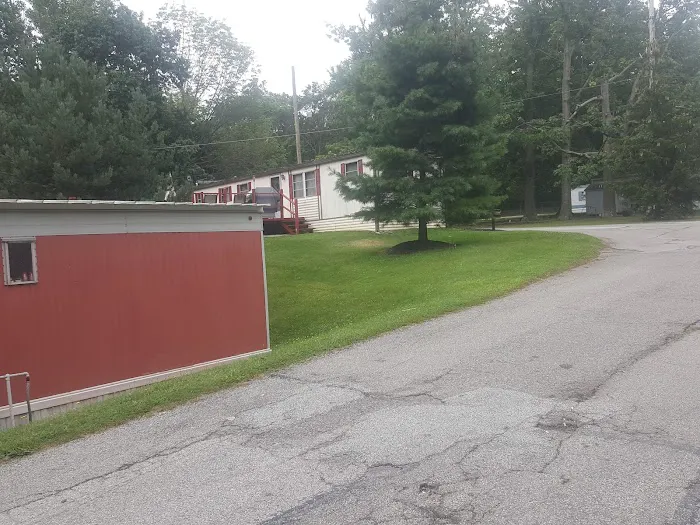 Eagle Mobile Homes Park Picture 1