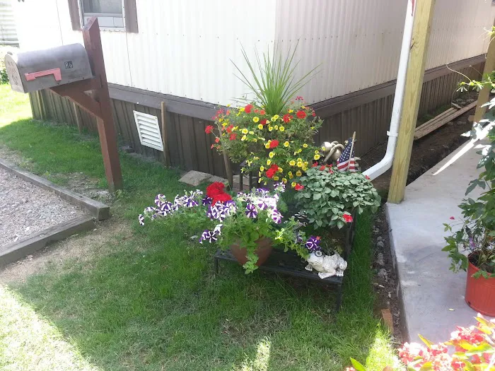 Mentor Green Mobile Home Park Picture 9