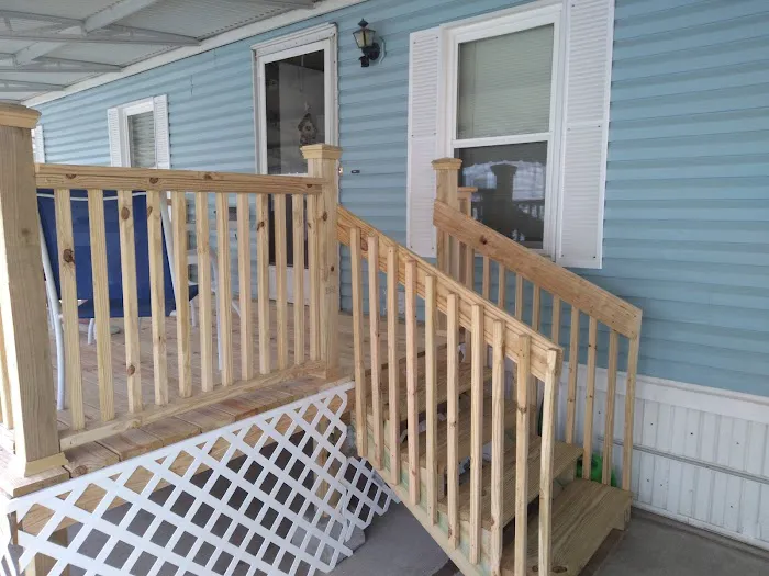 Courtyard Mobile Home Park Picture 1