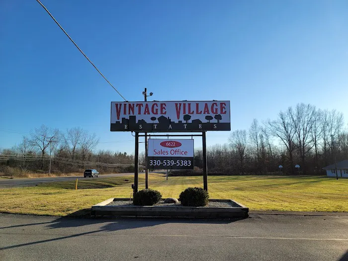 Vintage Village Mobile Home Park Picture 7