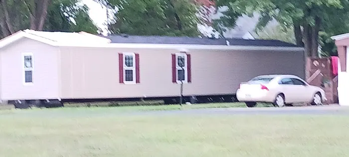 Villager Mobile Home Park Picture 8