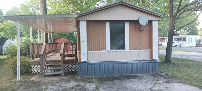 Villager Mobile Home Park Picture 3