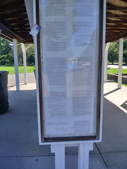 Blue Water Manor Picture 9