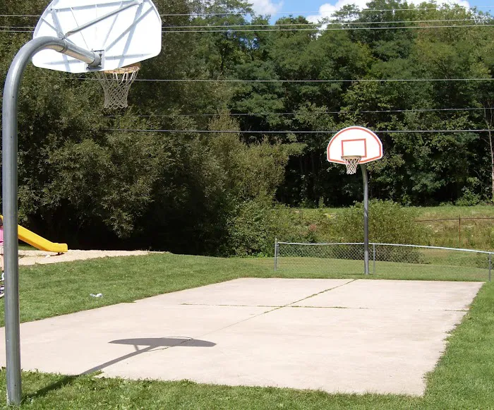 Maple Del Manor Picture 1