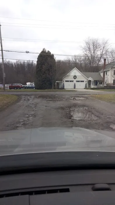 Pin Oaks Mobile Home Park Picture 2