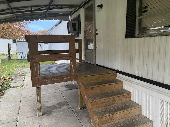 Hillcrest Trailer Court LP Picture 1