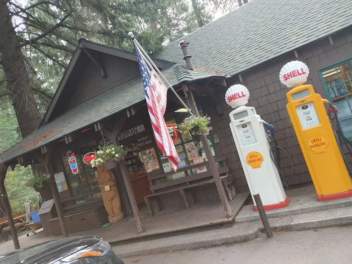 Camp Sherman Campground Picture 3