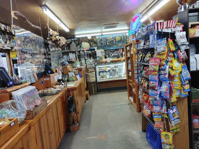 Camp Sherman Campground Picture 6