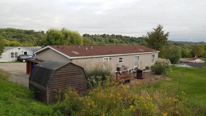 Sunnyhill Mobile Home Park Picture 8