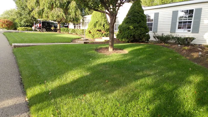 Sunnyhill Mobile Home Park Picture 3