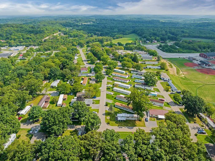 Deer Lakes Manufactured Home Community Picture 8