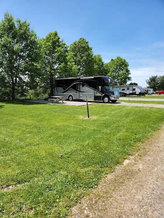 Mountain Top RV Campground Picture 8