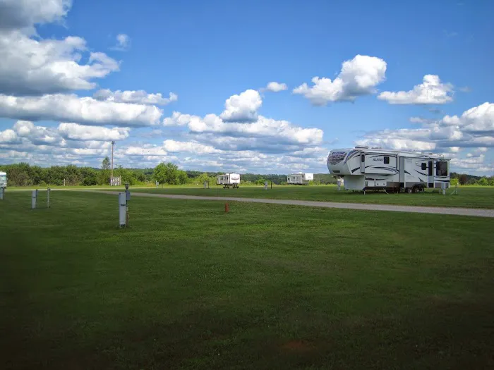 Mountain Top RV Campground Picture 1