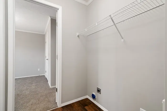 Center Manor Picture 8