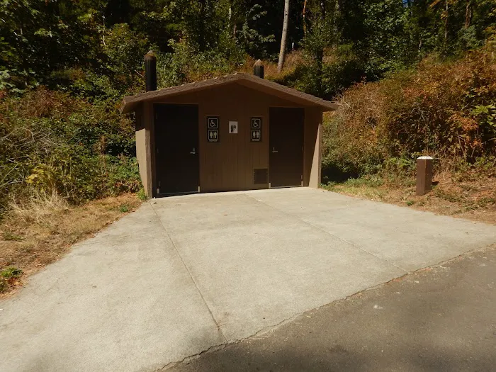 Whittaker Creek Recreation Site Picture 3