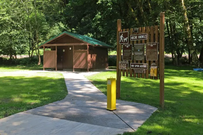 Archie Knowles Campground Picture 6