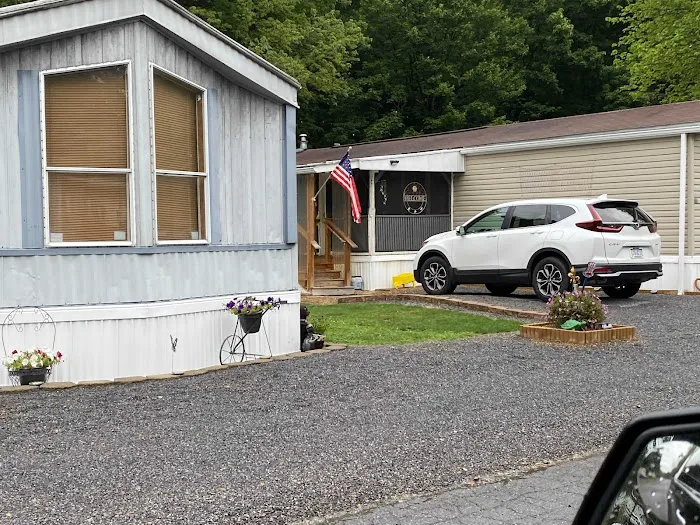 Mahoning Manor Mobile Home Park Picture 6