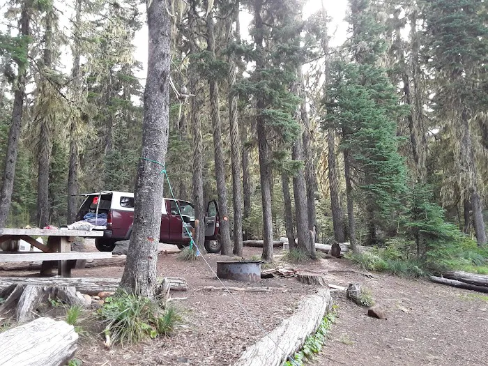 Scott Lake Campground Picture 7