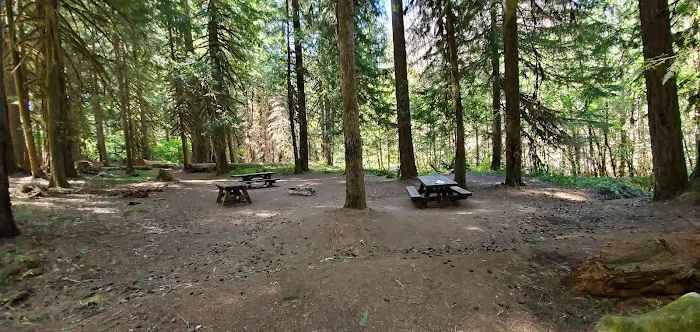 Red Diamond Group Campsite Picture 1