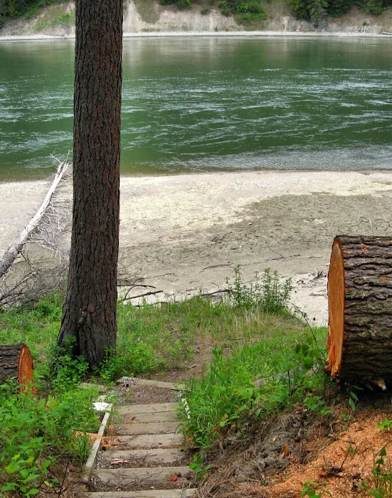 Edgewater Campground Picture 2