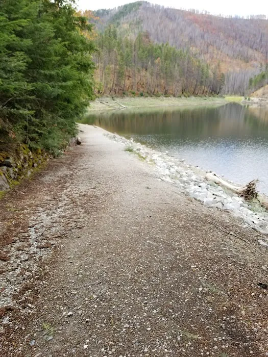 Browns Lake Campground Picture 10