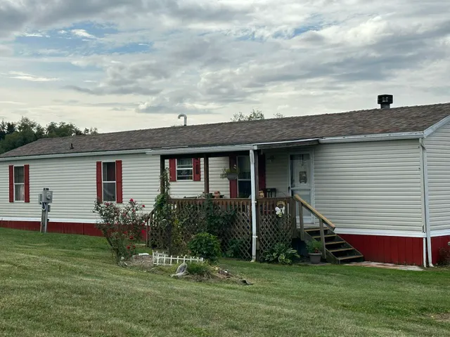 High Meadows MHP Picture 7