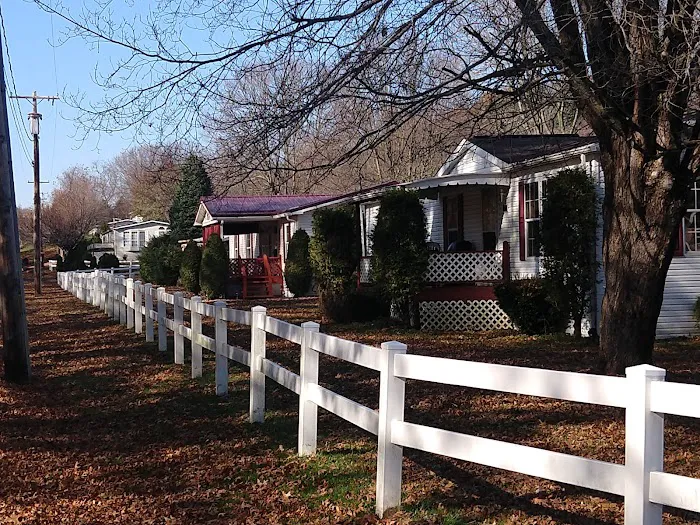 The Meadows Mobile Home Park Picture 2