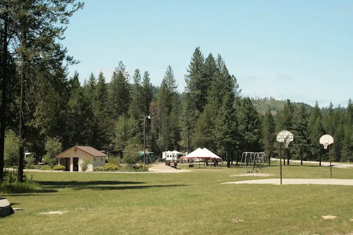 Newport / Little Diamond Lake KOA Holiday Picture 3