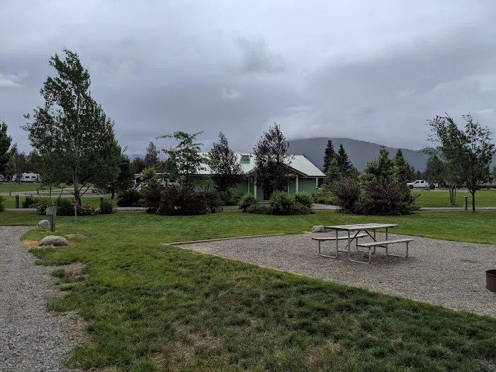 Silverwood RV Park Picture 4