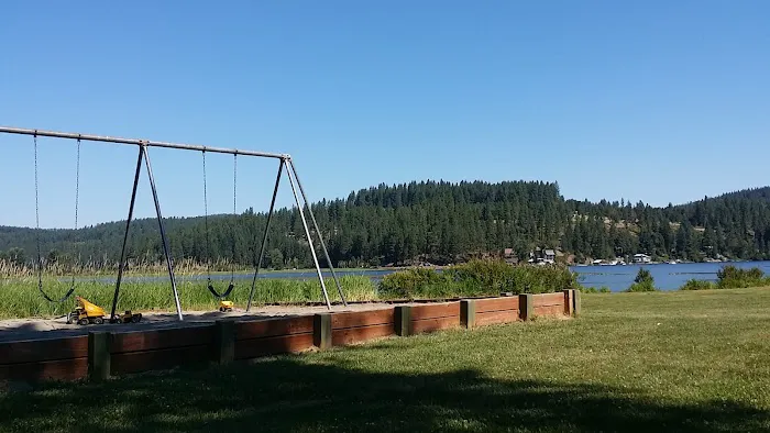 Mica Bay Boater Park Picture 6