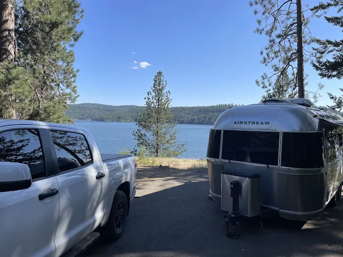 Bell Bay Campground Picture 4