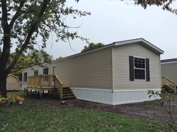 Fox Run Mobile Home Park Picture 9