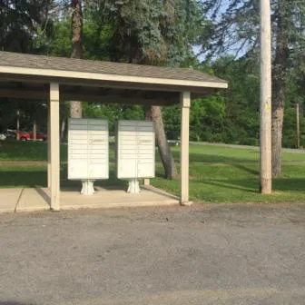 Fox Run Mobile Home Park Picture 7