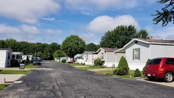 Sebring Lakes Picture 2