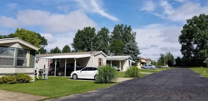 Sebring Lakes Picture 4