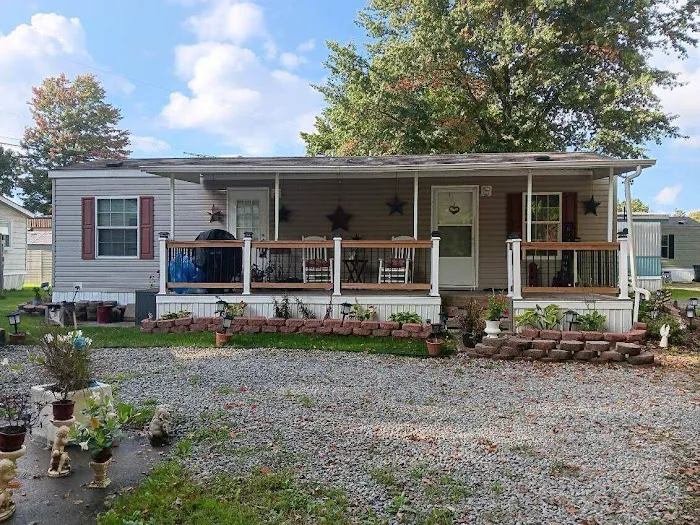 Deer Run Mobile Home Park Picture 6