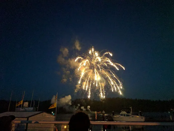 Port of Siuslaw Campground Picture 8