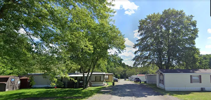 Hidden Valley Estates Manufactured Home Community Picture 3