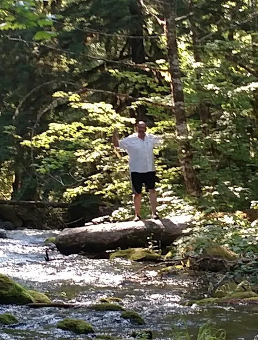 Roaring River Group Campground Picture 9