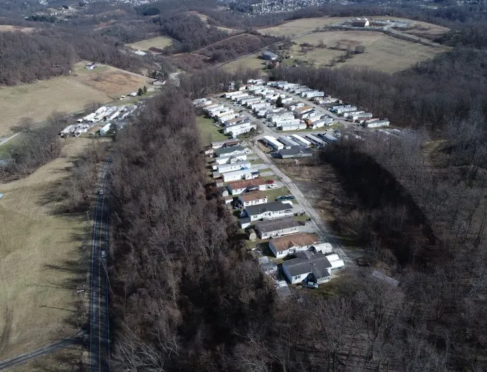 Hilltop Estates MHP (Mobile Home Park) Picture 4