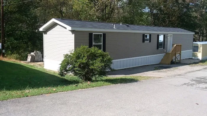 Twin Lakes Mobile Home & RV Park Picture 3