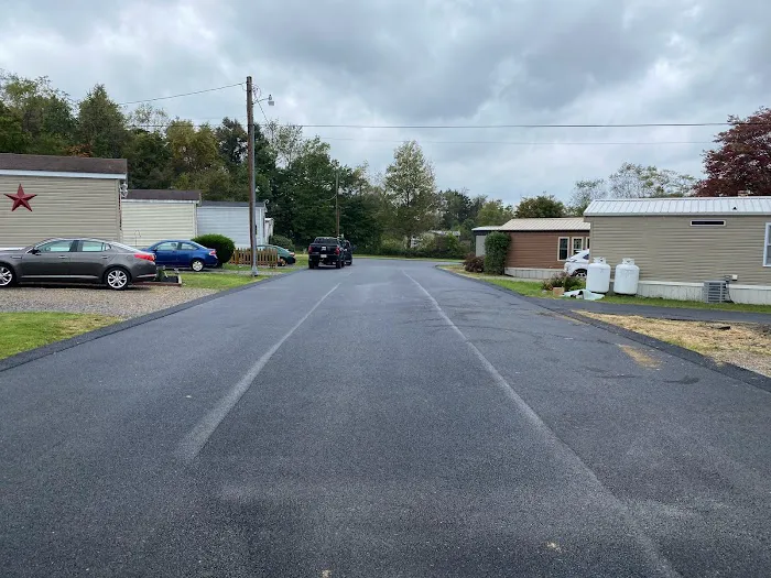 Shady Grove Village Picture 2