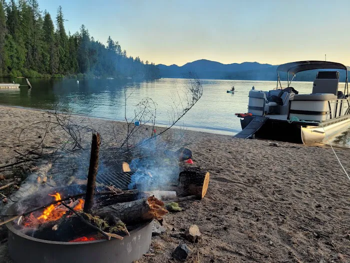 West Shores Campground (7 Lots) Picture 6